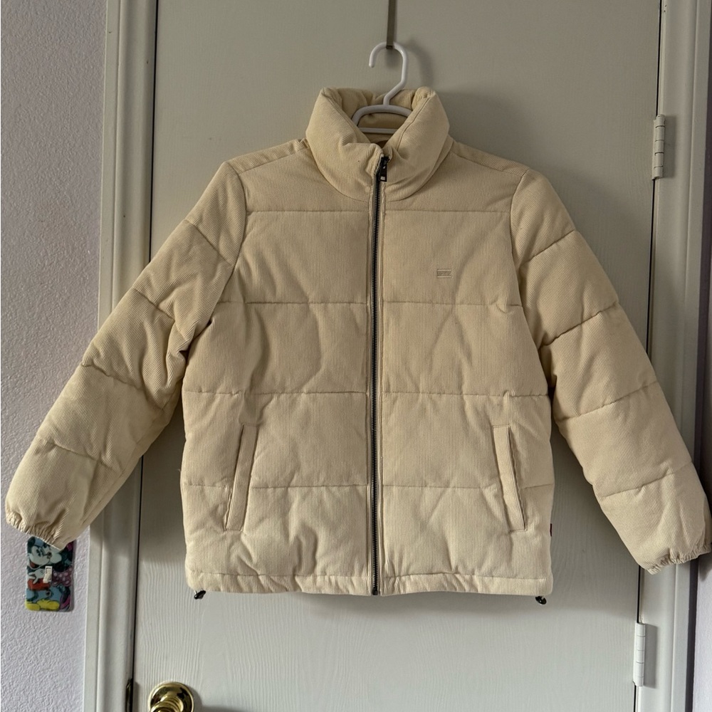 Levi’s Corduroy Puffer Jacket
